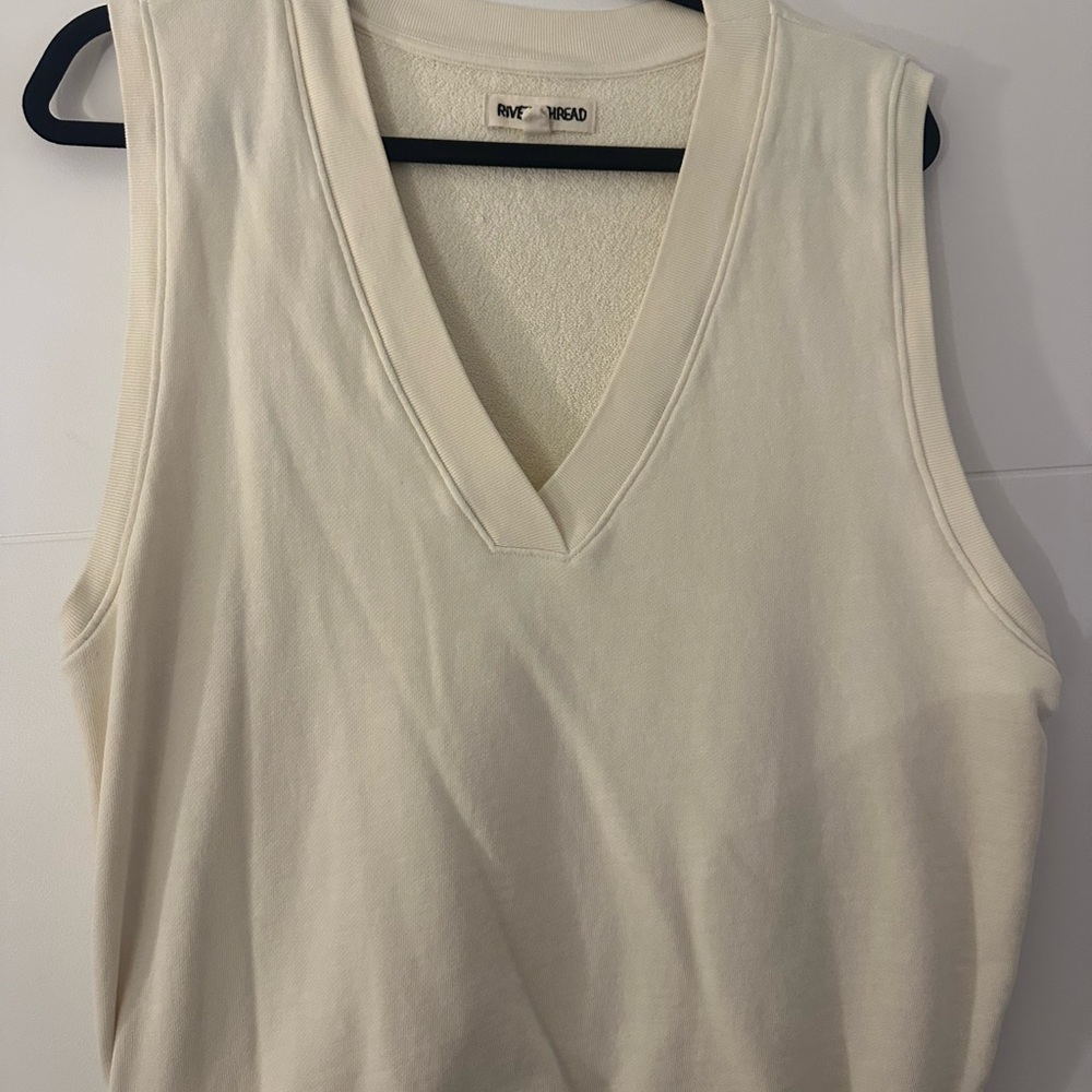 Off-White V-Neck Sleeveless Tank Top